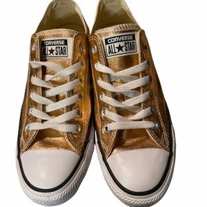 Converse women’s